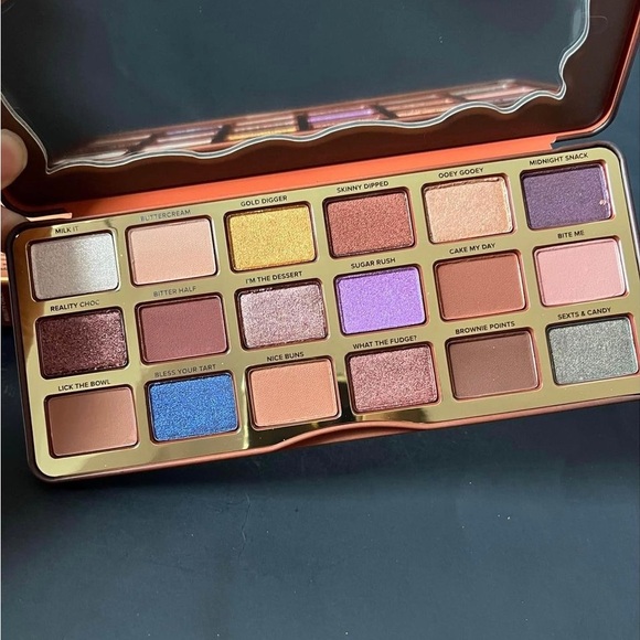 Too Faced Better Than Chocolate Eyeshadow Palette - Picture 6 of 7
